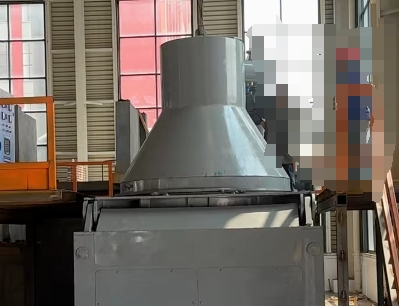 真空分离炉的工作原理